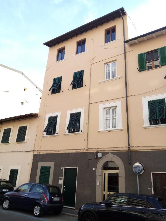 Piccione Marittimo Appartamento Vicinanze Mare Livorno Kültér fotó